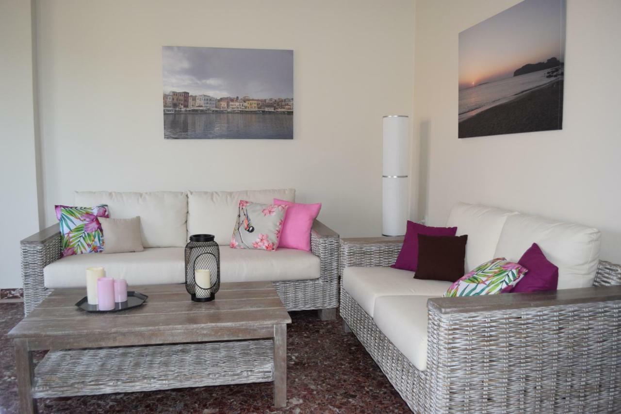 Modern Apartment With Garden Kíssamos Eksteriør bilde